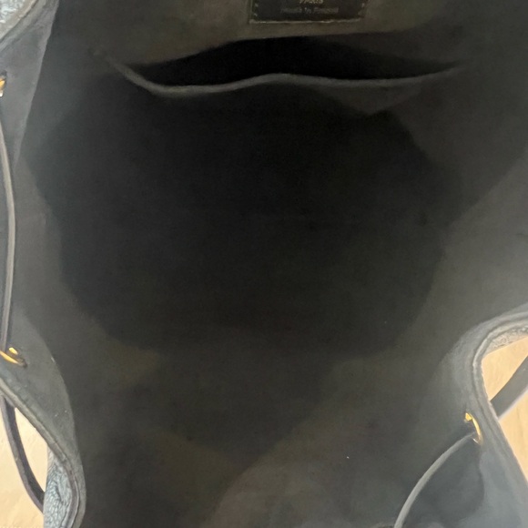 LOUIS VUITTON Black Monogram Empreinte Montsouris Backpack - Picture 10 of 16